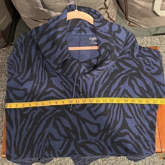 STYLE & co sport cowl neck pullover, size L - Picture 5 of 6